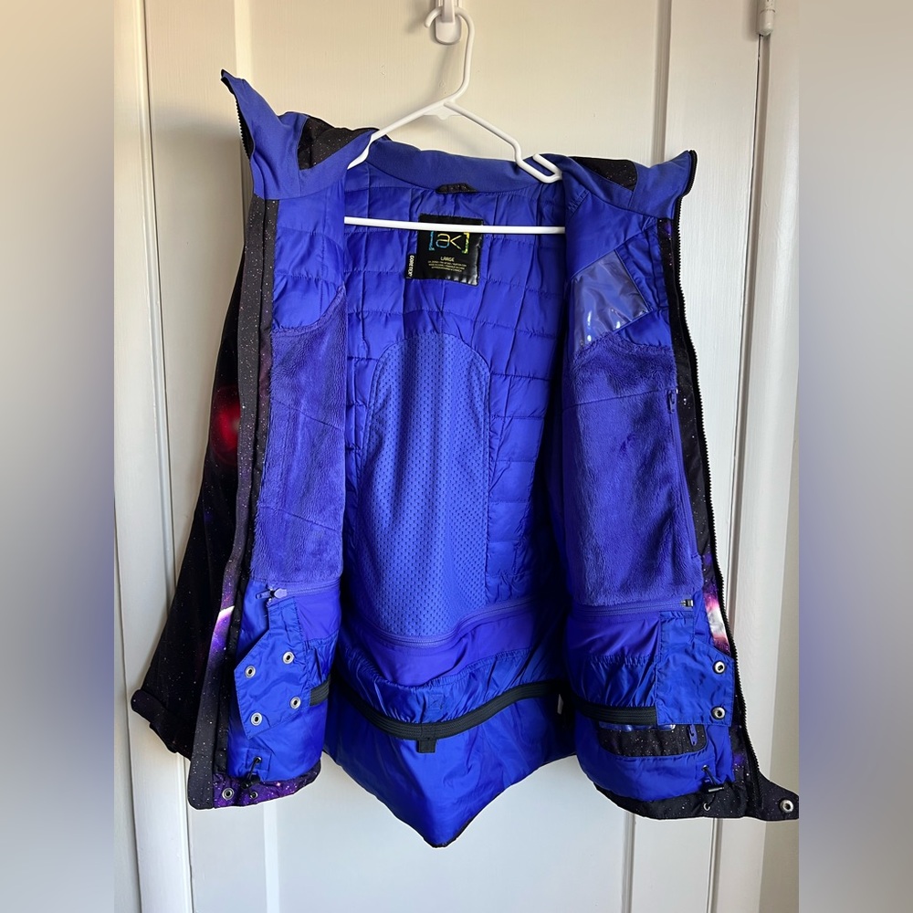 Burton AK 2L Embark Snowboard Jacket - Picture 3 of 6
